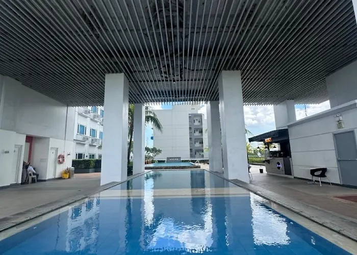 Chill Staycation Near Ateneo, Up & Maginhawa Eats Apartment