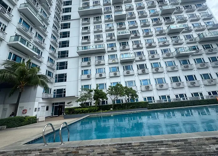 Chill Staycation Near Ateneo, Up & Maginhawa Eats * Manila