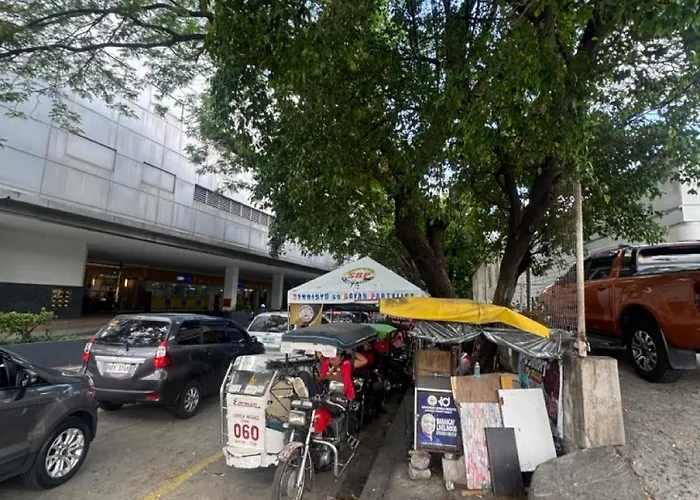 Apartment Chill Staycation Near Ateneo, Up & Maginhawa Eats